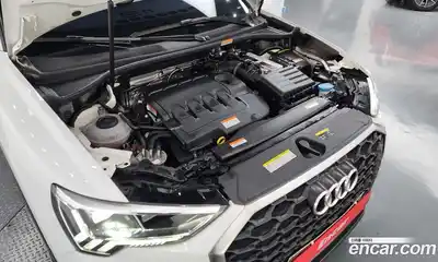 Audi Q3 2020 2.0 Автомат в Москве № 624998, миниатюра 6