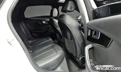 Audi A4 2021 2.0 Автомат в Москве № 625107, миниатюра 12