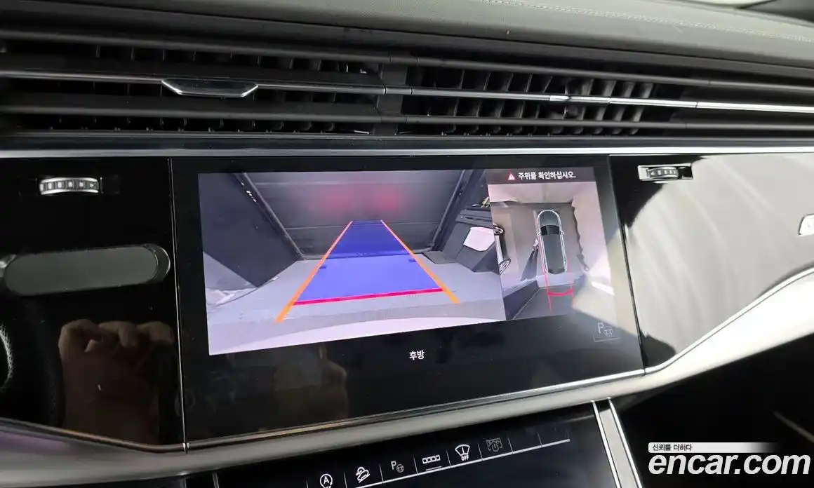 Audi Q8 2022 3.0 Автомат в Москве № 625129, фото 15