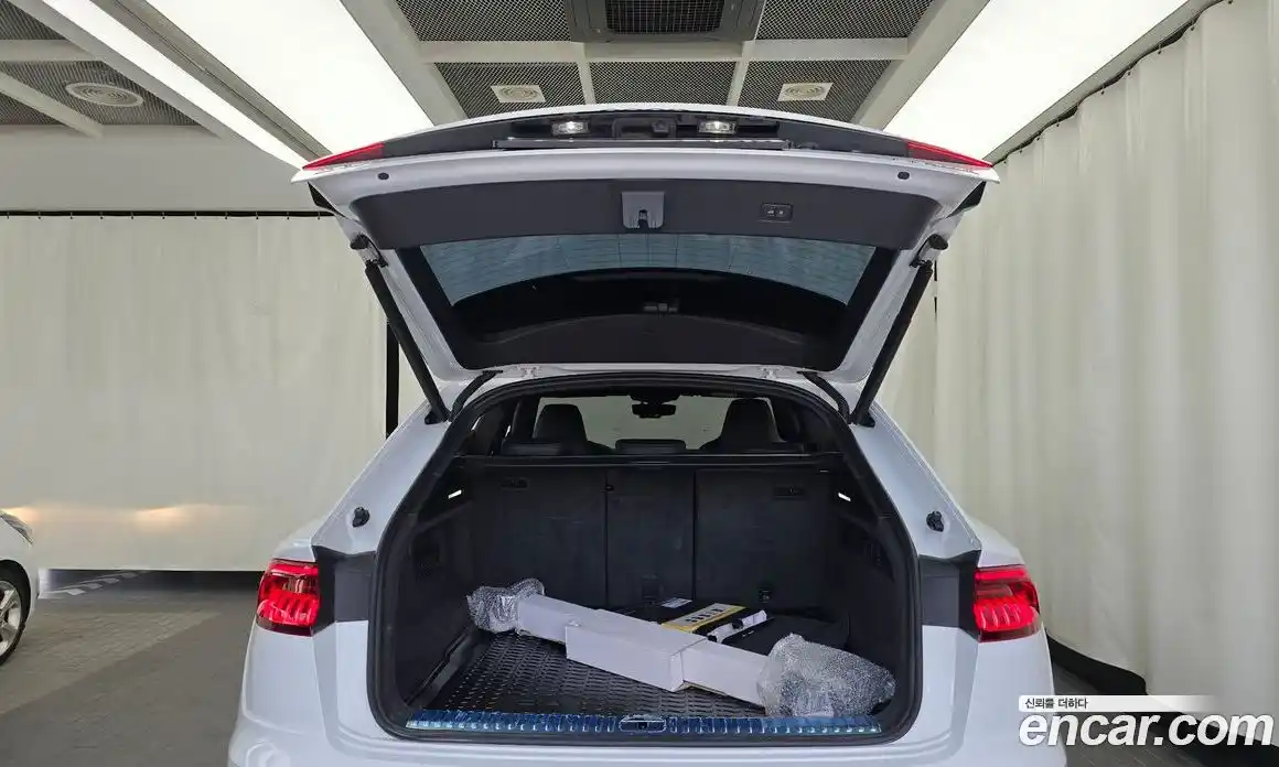 Audi Q8 2022 3.0 Автомат в Москве № 625129, фото 20