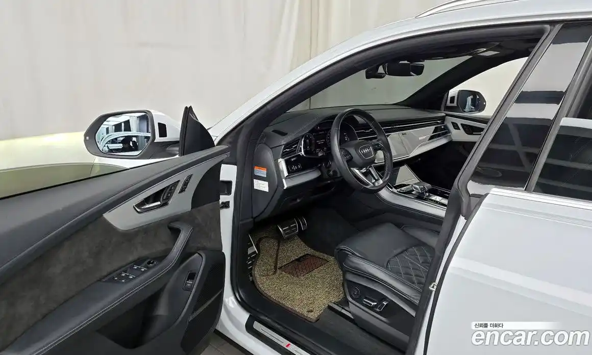 Audi Q8 2022 3.0 Автомат в Москве № 625129, фото 10