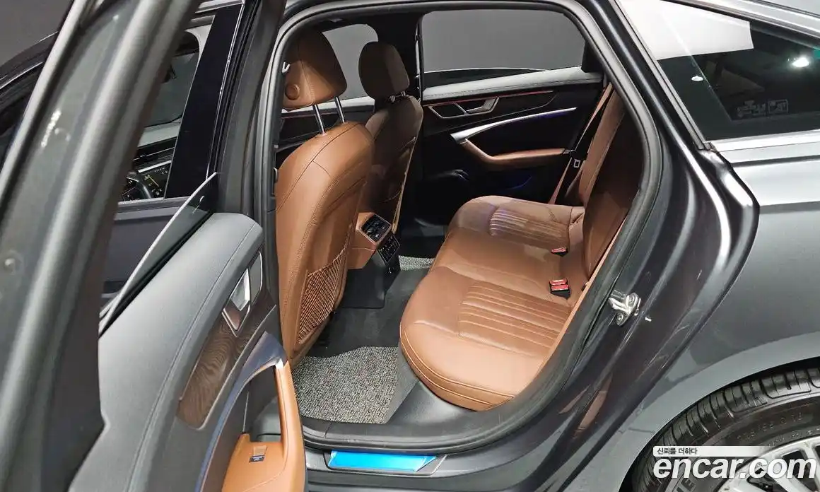 Audi A6 2020 2.0 Автомат в Москве № 625417, фото 13