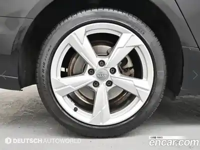 Audi A6 2015 2.0 Автомат в Москве № 626036, миниатюра 5