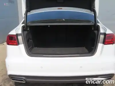 Audi A6 2018 2.0 Автомат в Москве № 626076, миниатюра 5