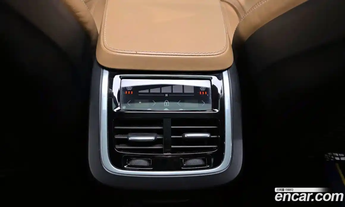 Volvo XC90 2019 2.0 Автомат в Москве № 626301, фото 17