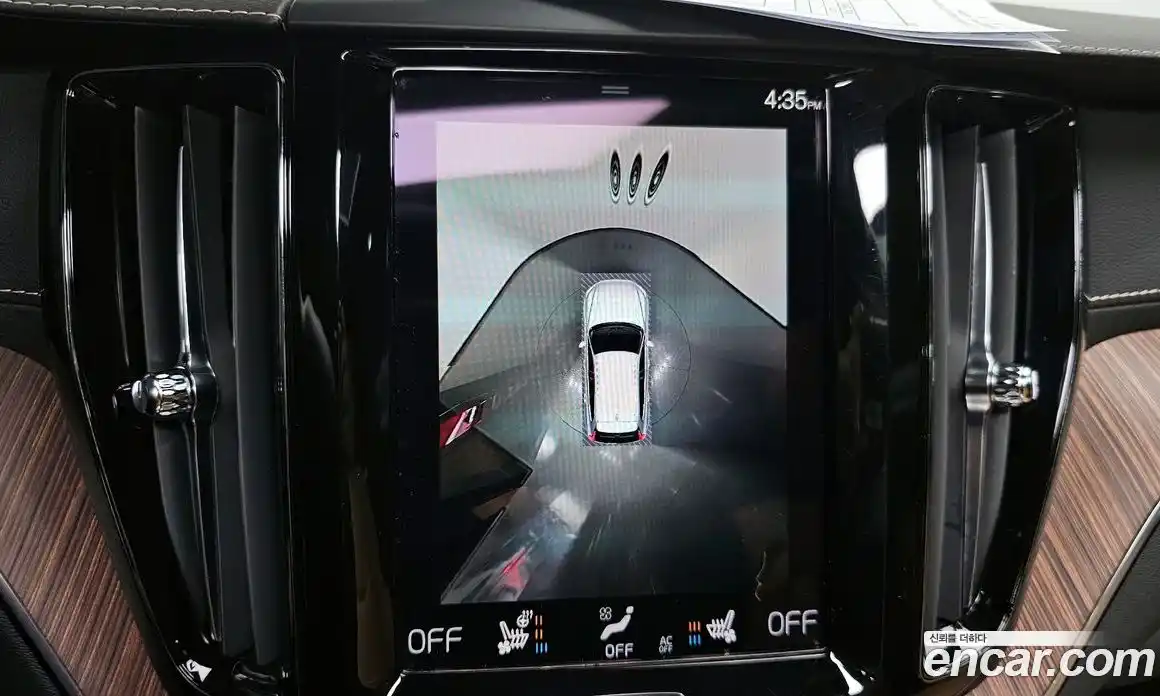 Volvo XC60 2021 2.0 Автомат в Москве № 626333, фото 14