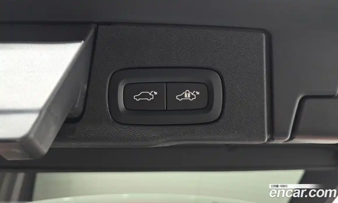 Volvo XC60 2021 2.0 Автомат в Москве № 626333, фото 20