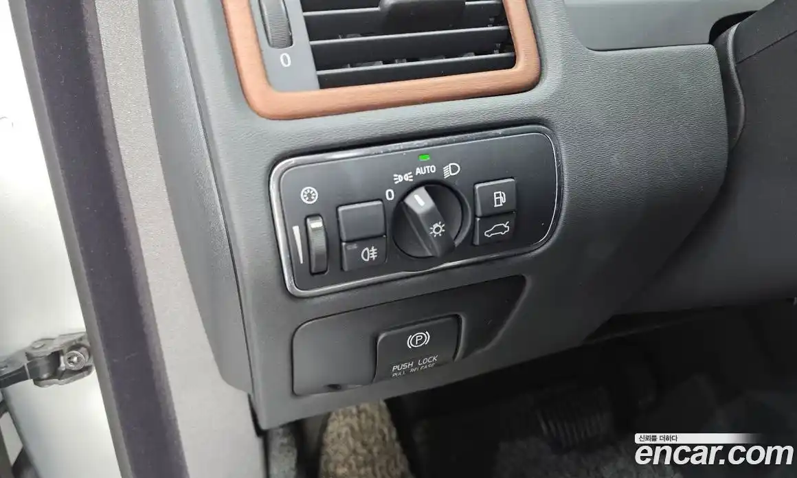 Volvo S80 2014 2.0 Автомат в Москве № 626406, фото 16