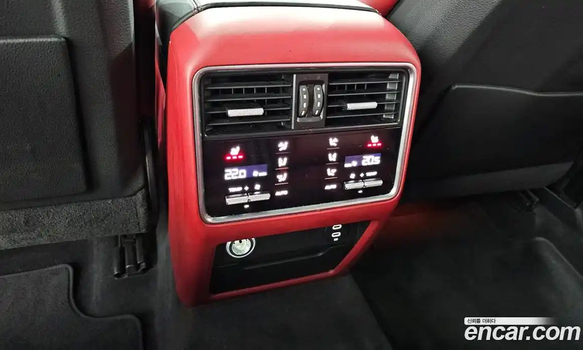 Porsche Cayenne 2021 3.0 Автомат в Москве № 626745, фото 18