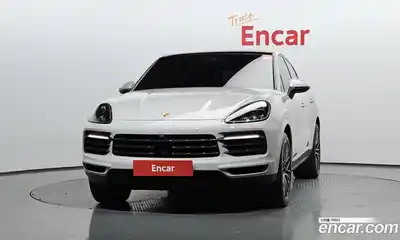 Porsche Cayenne 2021 3.0 Автомат в Москве № 626745, миниатюра 3