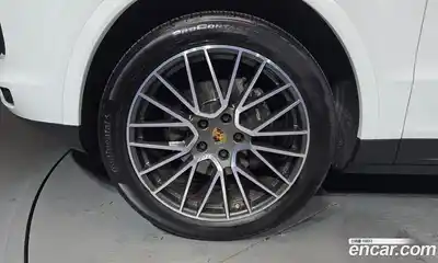 Porsche Cayenne 2020 3.0 Автомат в Москве № 626935, миниатюра 5