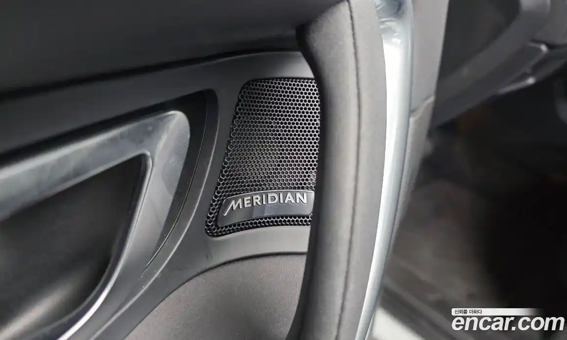 Land Rover Discovery Sport 2019 2.0 Автомат в Москве № 627407, фото 17