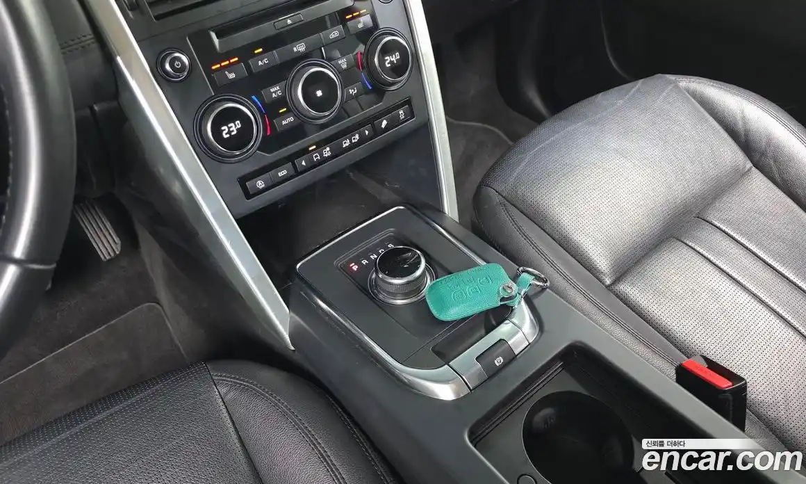 Land Rover Discovery Sport 2019 2.0 Автомат в Москве № 627407, фото 9