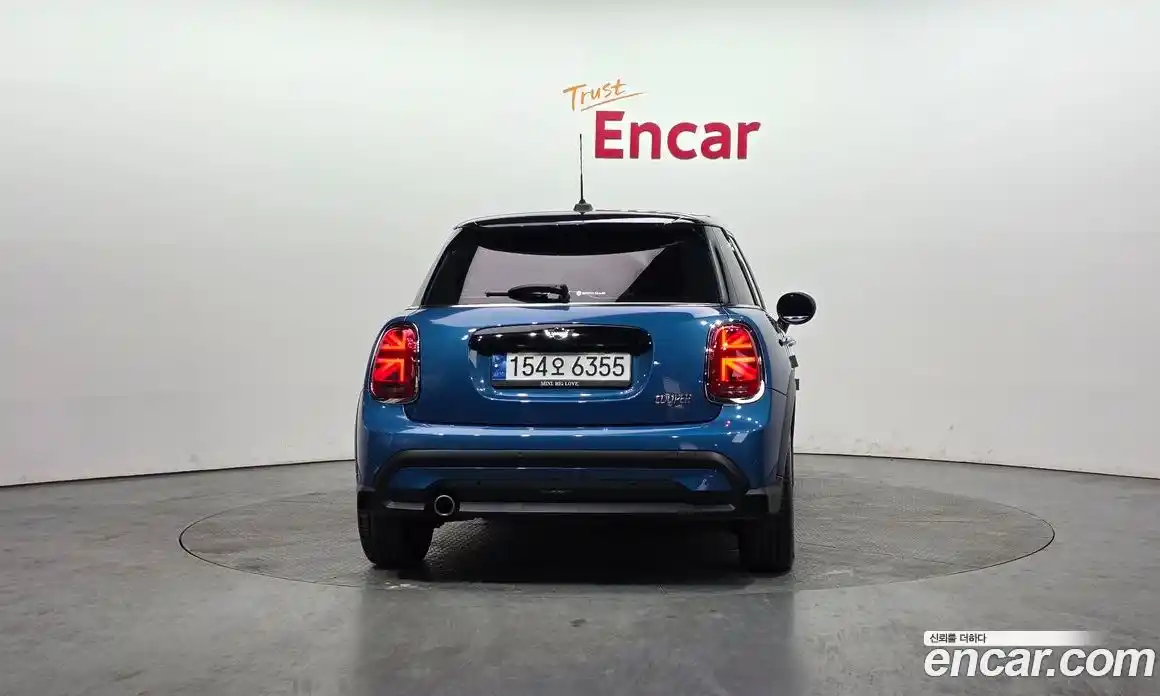 Mini Cooper 2022 1.5 Автомат в Москве № 627723, фото 4