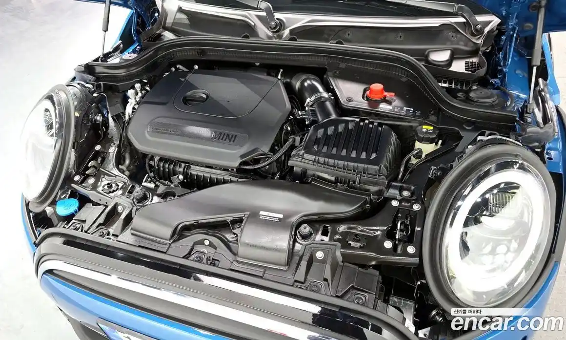 Mini Cooper 2022 1.5 Автомат в Москве № 627723, фото 6