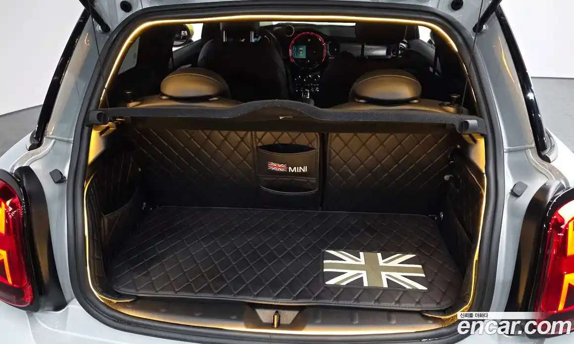 Mini Cooper 2022 Автомат в Москве № 627777, фото 20