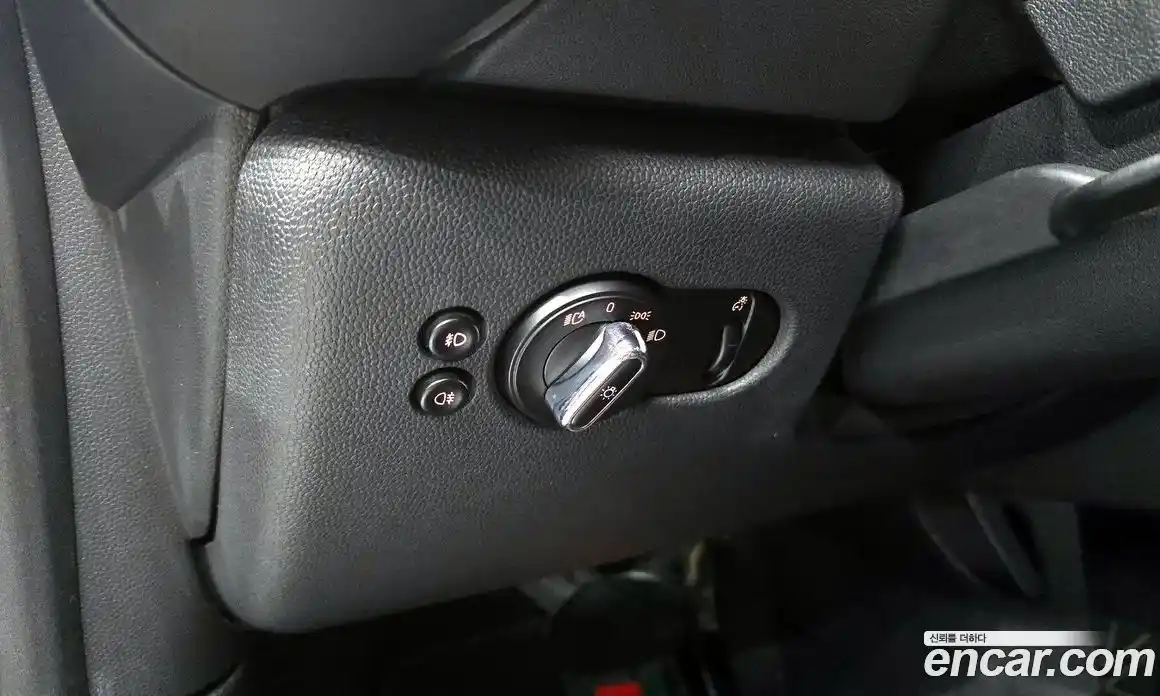 Mini Cooper Convertible 2016 1.5 Автомат в Москве № 628104, фото 18