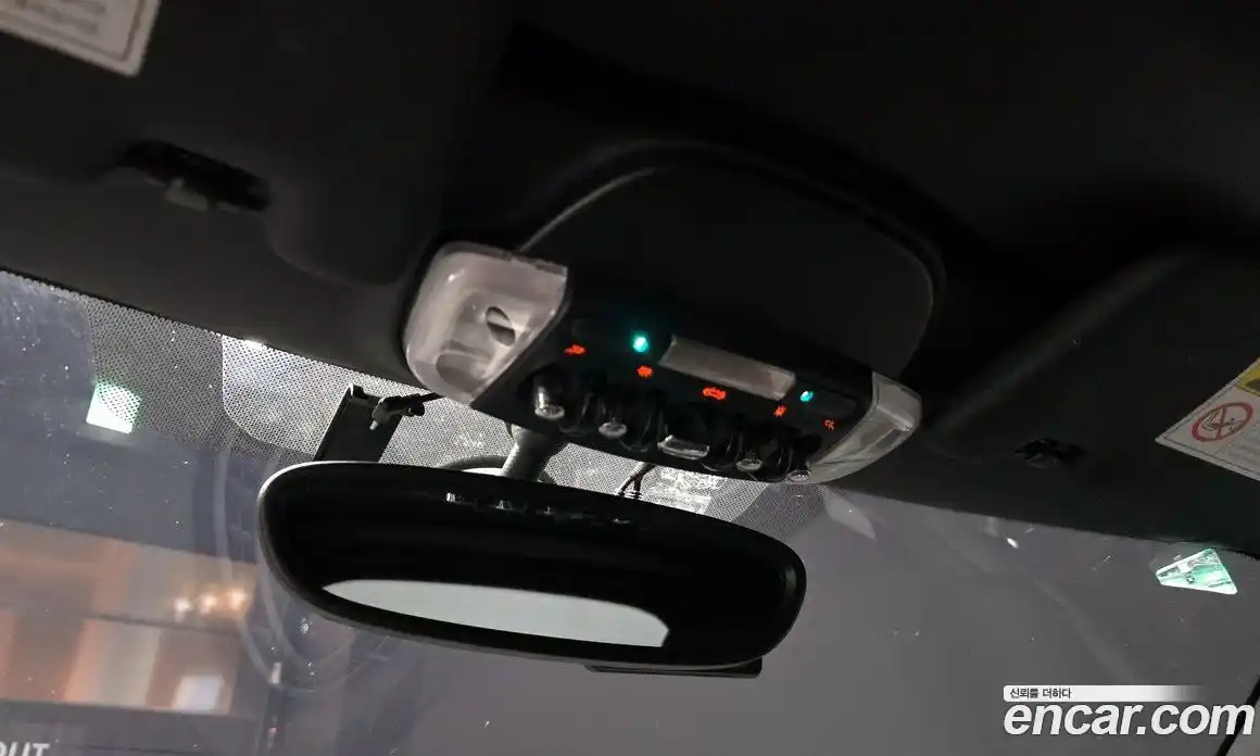 Mini Cooper Convertible 2016 1.5 Автомат в Москве № 628104, фото 19