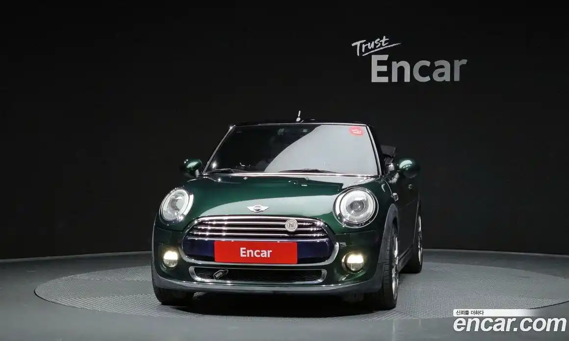 Mini Cooper Convertible 2016 1.5 Автомат в Москве № 628104, фото 3