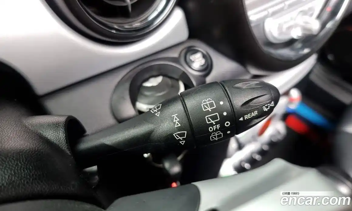 Mini Cooper 2009 1.6 Автомат в Москве № 628182, фото 17