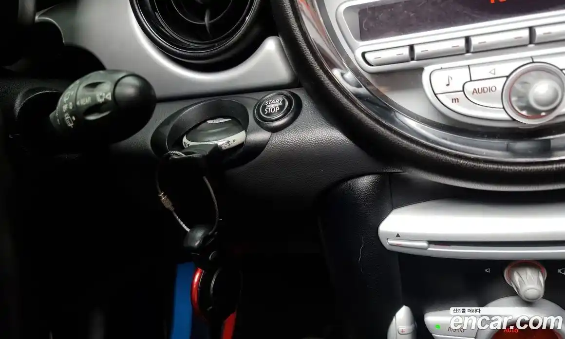 Mini Cooper 2009 1.6 Автомат в Москве № 628182, фото 18