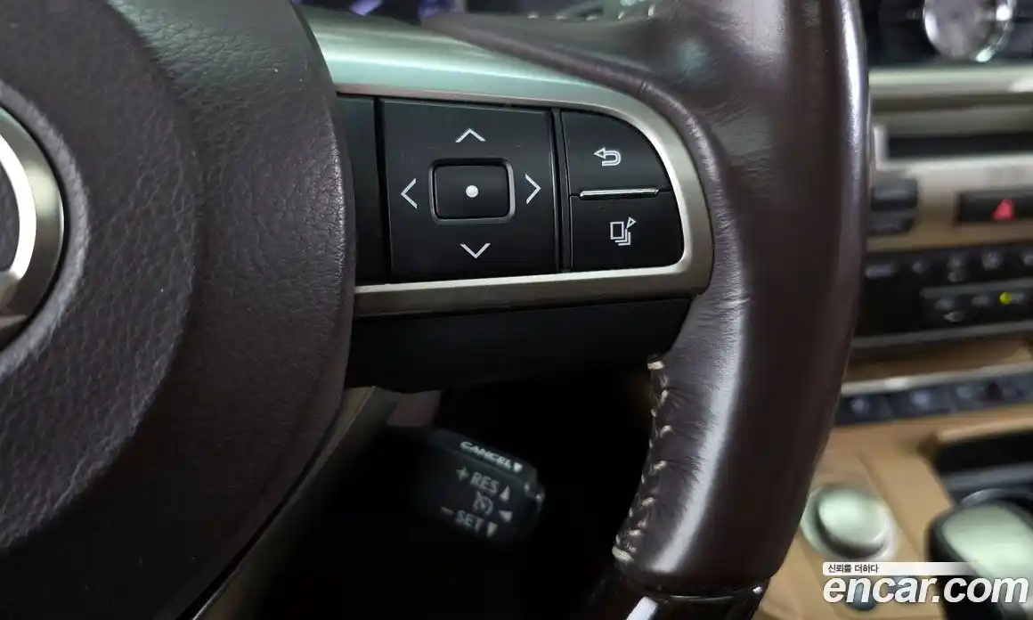 Lexus ES 2016 2.5 Автомат в Москве № 628604, фото 17