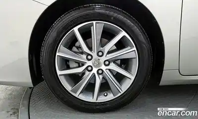 Lexus ES 2016 2.5 Автомат в Москве № 628604, миниатюра 5