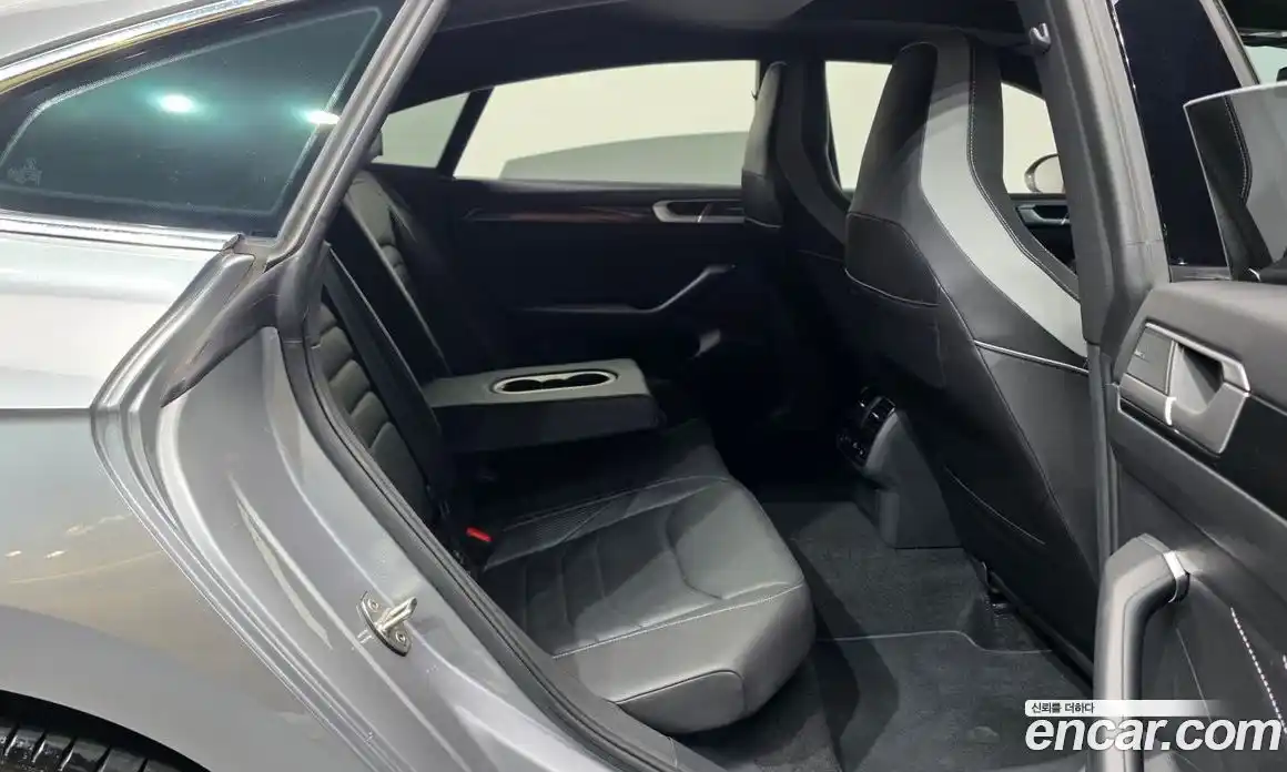 Volkswagen Arteon 2023 2.0 Автомат в Москве № 628900, фото 12