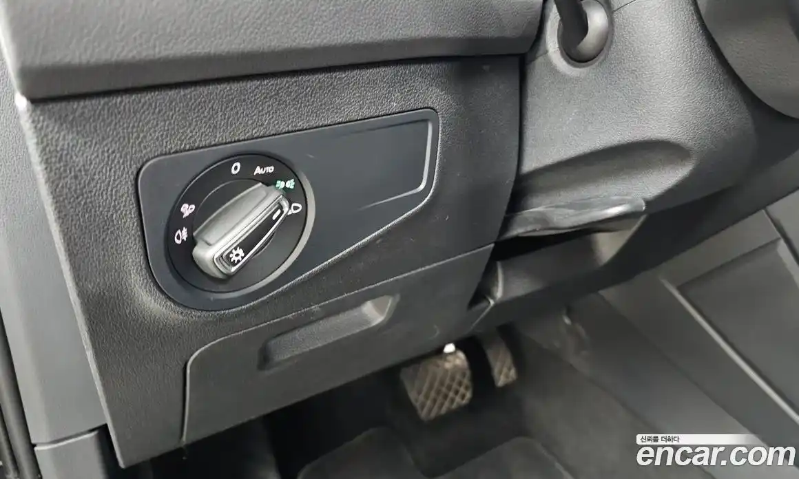 Volkswagen Tiguan 2023 2.0 Автомат в Москве № 628951, фото 14