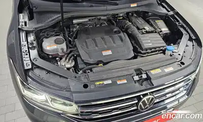Volkswagen Tiguan 2023 2.0 Автомат в Москве № 628951, миниатюра 6