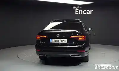 Volkswagen Jetta 2021 1.4 Автомат в Москве № 628961, миниатюра 4