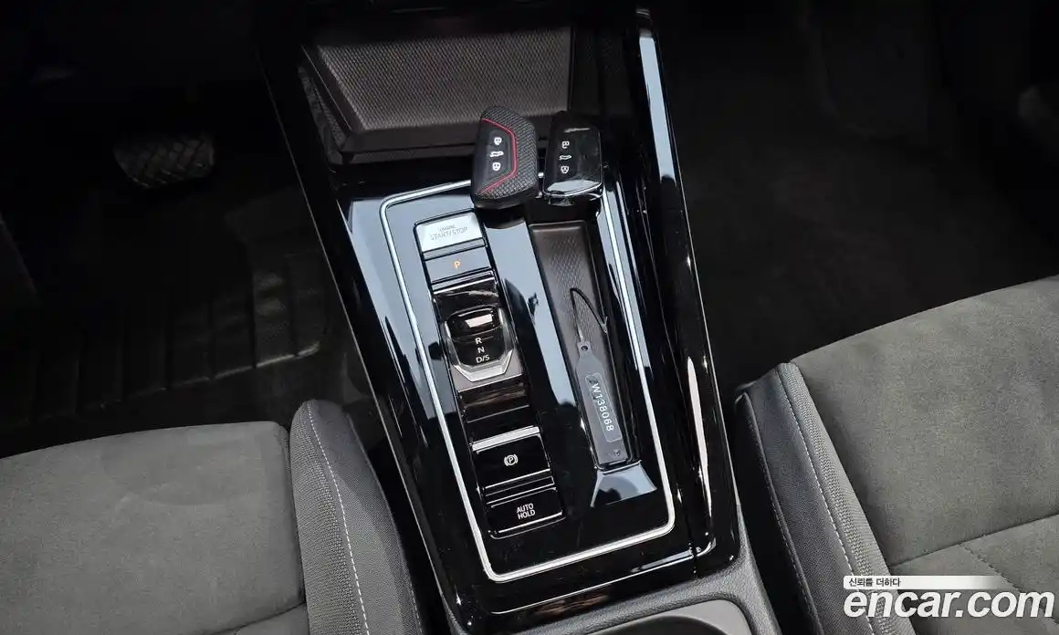 Volkswagen Golf 2023 2.0 Автомат в Москве № 628987, фото 9