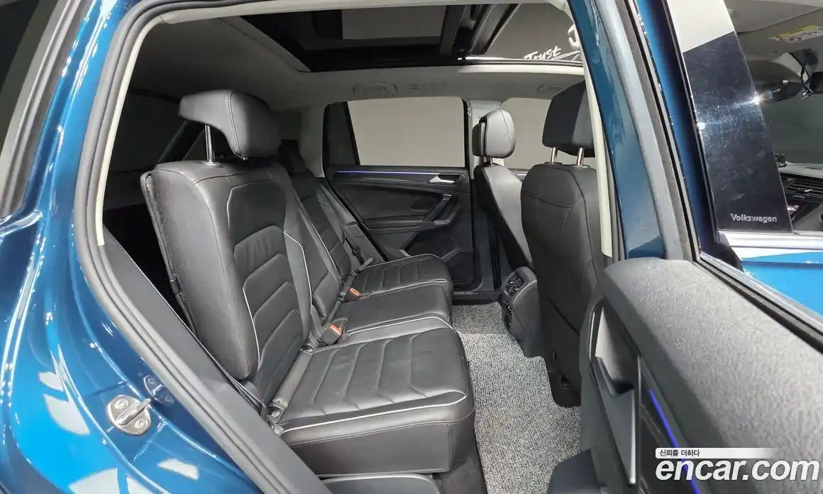 Volkswagen Tiguan 2023 2.0 Автомат в Москве № 628988, фото 18