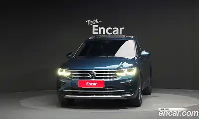 Volkswagen Tiguan 2023 2.0 Автомат в Москве № 628988, миниатюра 3