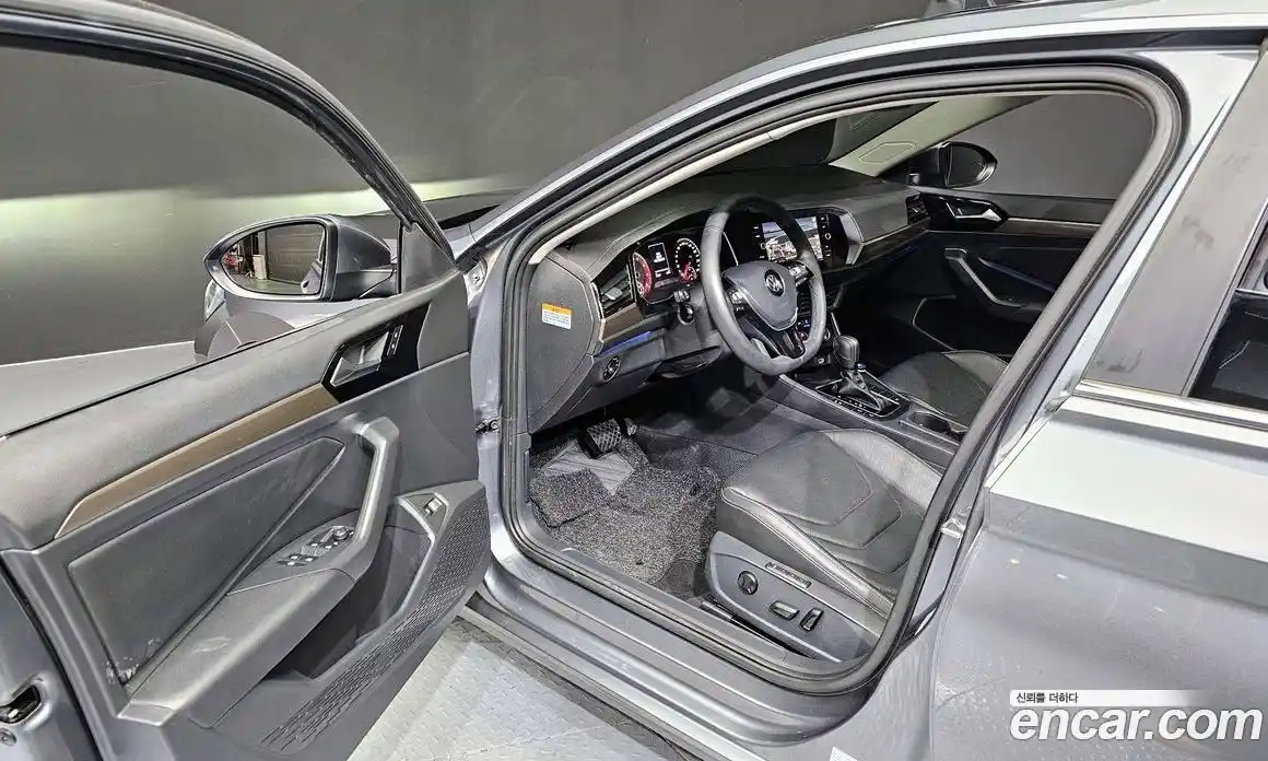 Volkswagen Jetta 2020 1.4 Автомат в Москве № 628995, фото 10