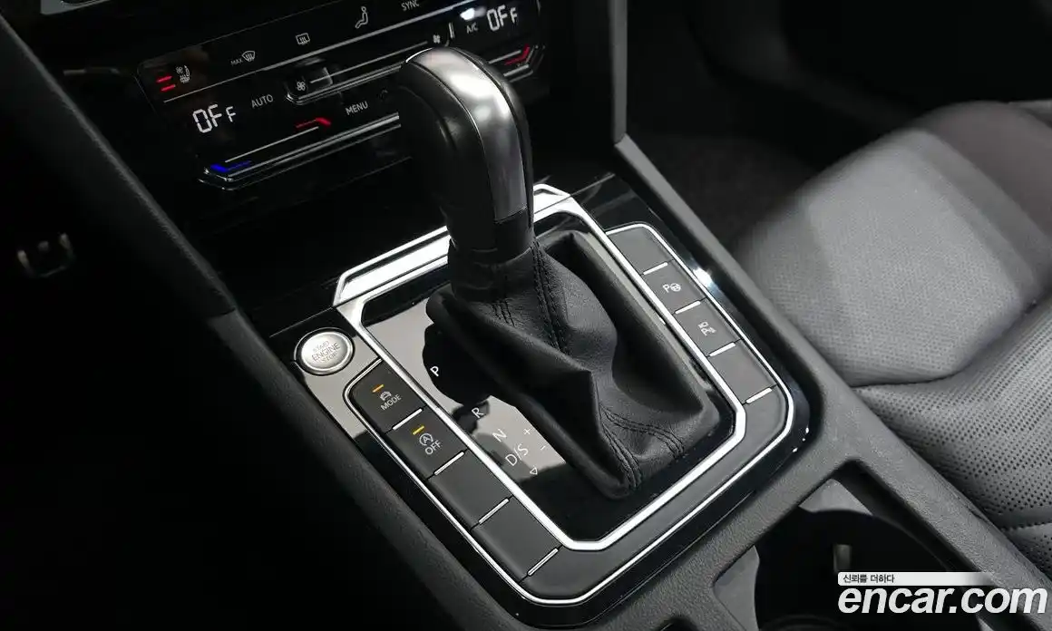 Volkswagen Arteon 2023 2.0 Автомат в Москве № 629034, фото 9