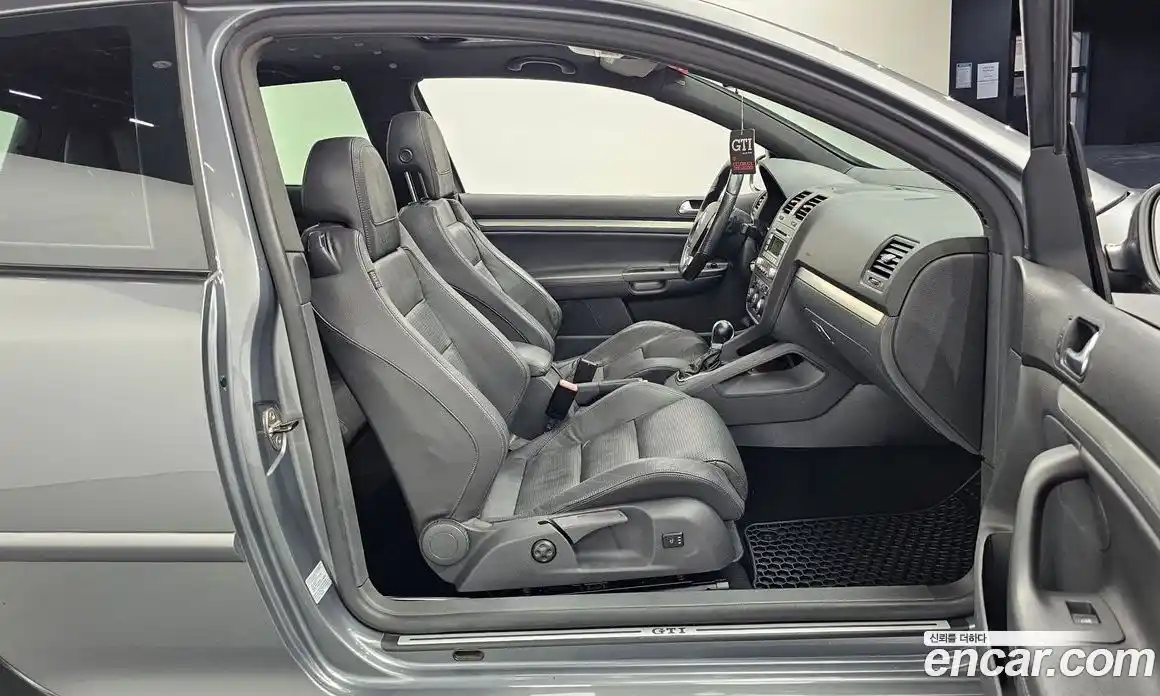 Volkswagen Golf 2007 2.0 Автомат в Москве № 629136, фото 10