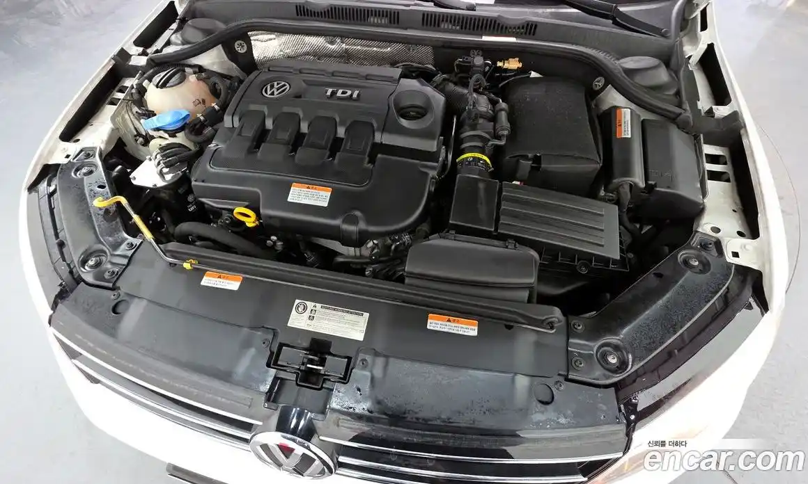 Volkswagen Jetta 2015 2.0 Автомат в Москве № 629150, фото 6