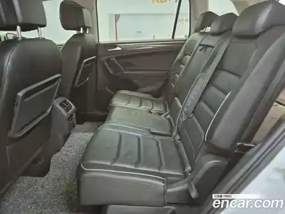 Volkswagen Tiguan 2020 2.0 Автомат в Москве № 629313, миниатюра 12