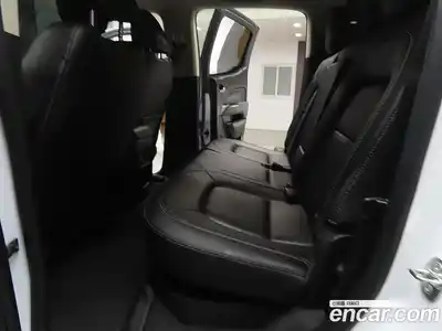 Chevrolet Colorado 2022 3.6 Автомат в Москве № 97984, миниатюра 10