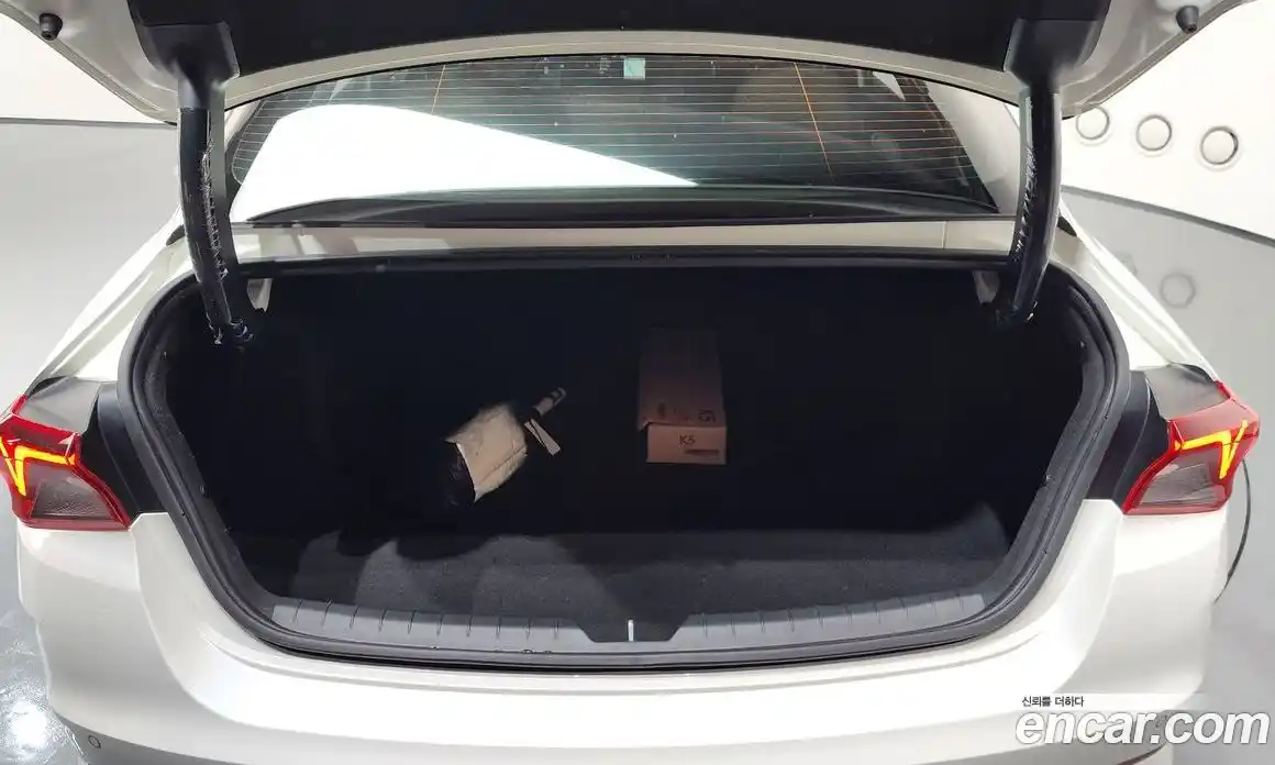 Kia K5 2022 1.6 Автомат в Москве № 115313, фото 20