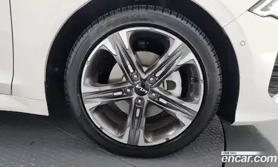 Kia K5 2022 1.6 Автомат в Москве № 115313, миниатюра 5