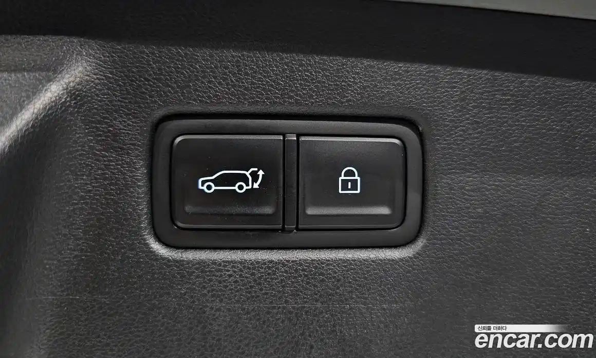 Hyundai Santa Fe 2024 1.6 Автомат в Москве № 124786, фото 20