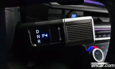 Hyundai Santa Fe 2024 1.6 Автомат в Москве № 124786, миниатюра 9