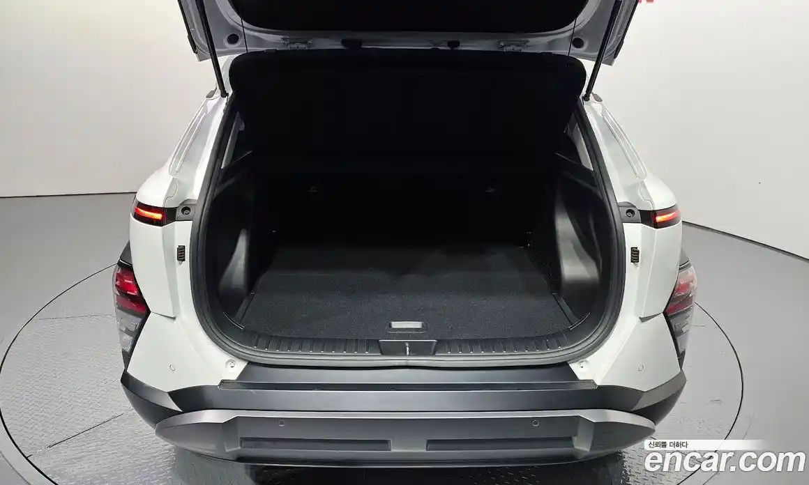 Hyundai Kona 2024 1.6 Автомат в Москве № 126482, фото 20