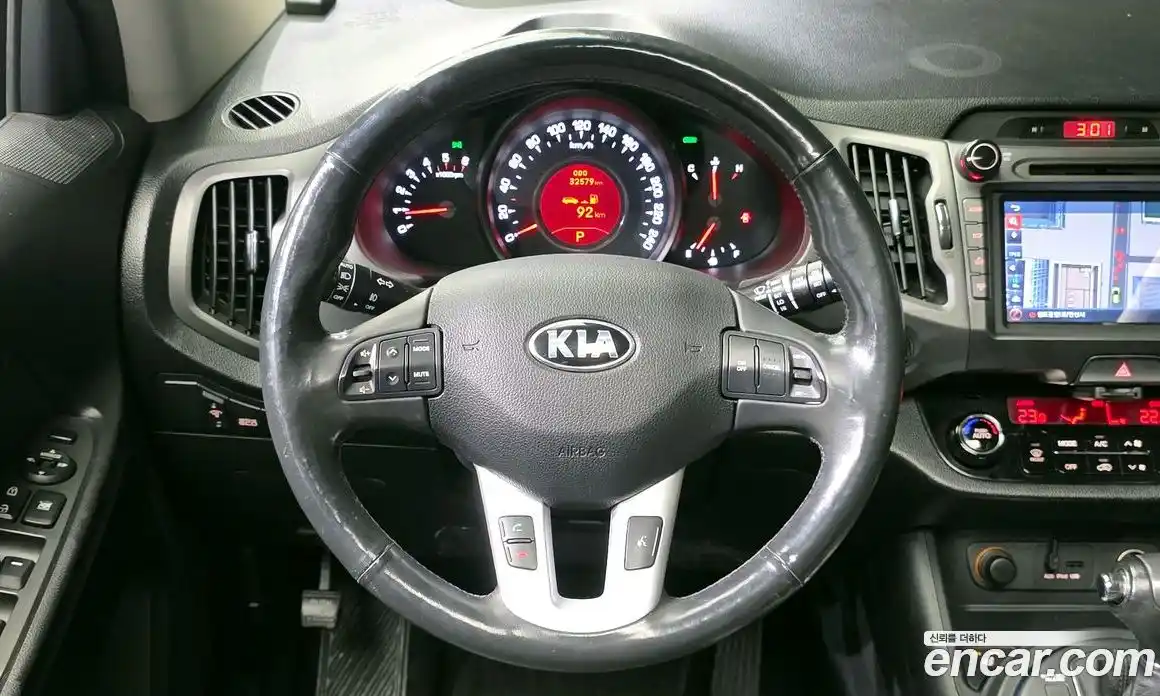 Kia Sportage 2013 2.0 Автомат в Москве № 132871, фото 13