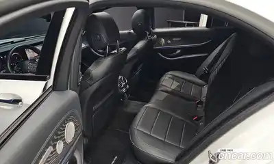 Mercedes-Benz E-Class 2023 2.0 Автомат в Москве № 140429, миниатюра 12