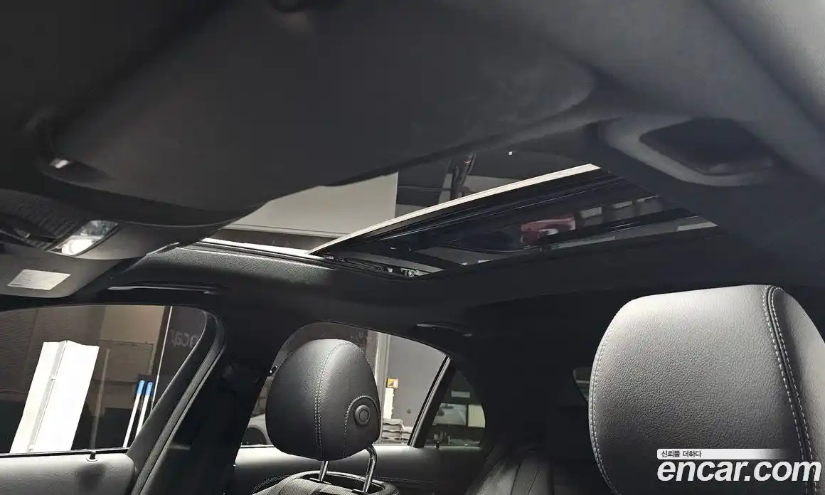 Mercedes-Benz E-Class 2023 2.0 Автомат в Москве № 140429, фото 17