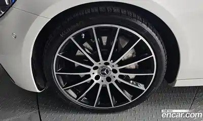 Mercedes-Benz E-Class 2023 2.0 Автомат в Москве № 140429, миниатюра 5