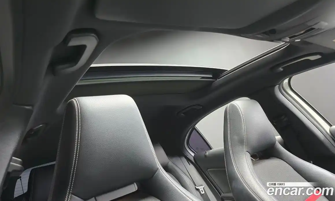 Mercedes-Benz A-Class 2015 1.5 Автомат в Москве № 161724, фото 19